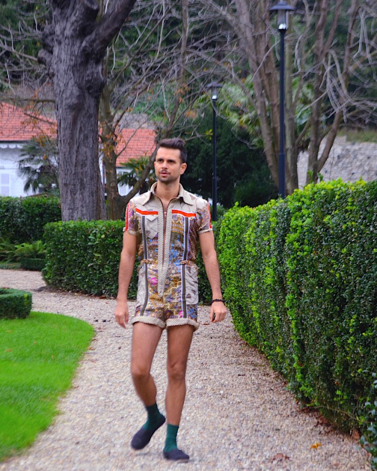 Caleb Garcia Taylor does design and now runs a holistic retreat center for detox, earthing, and quantum energy devices Wholeness Earthing Clubhouse in Playa Del Carmen Centro. 