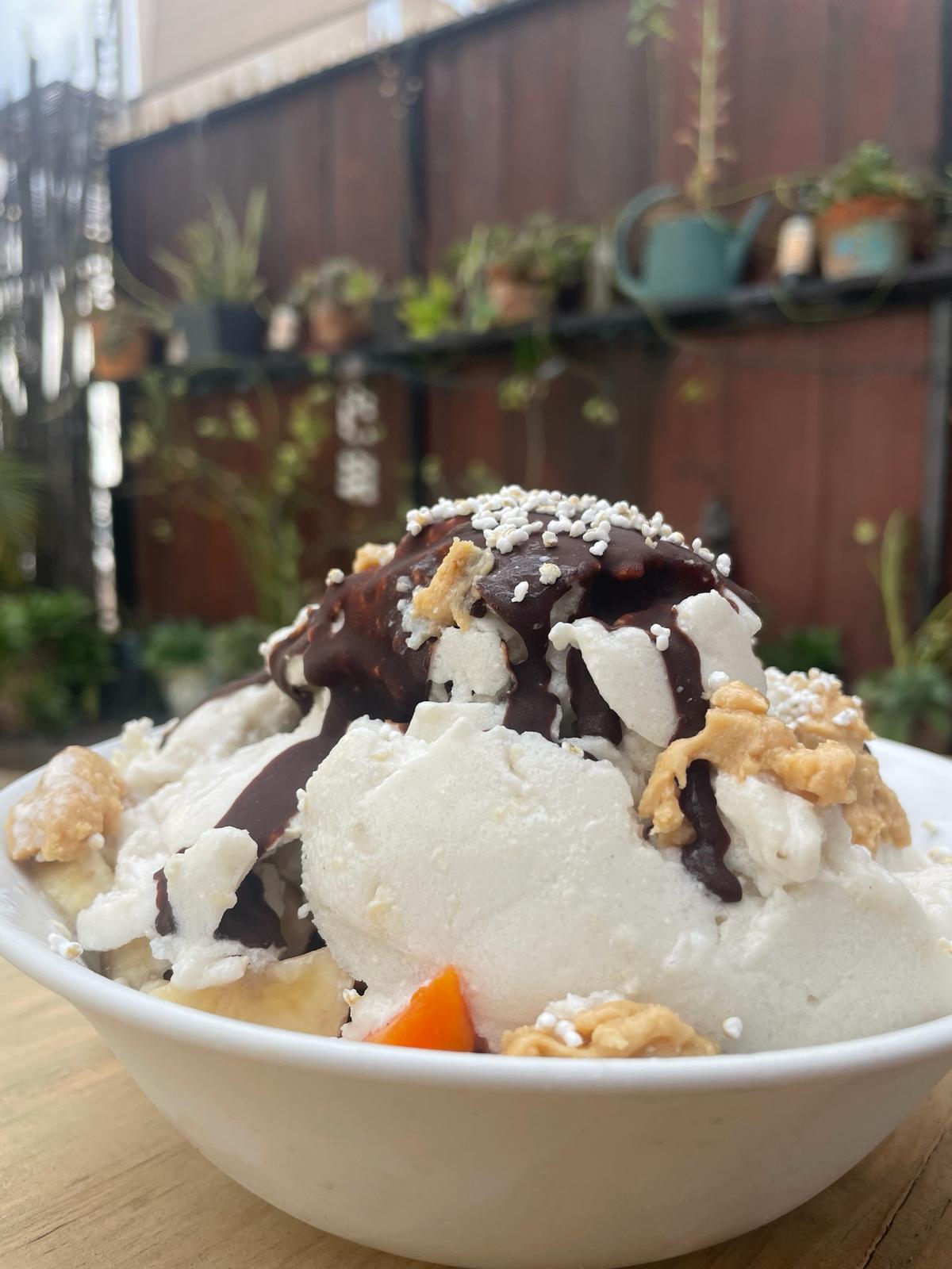 Raw vegan nicecream raw menu for intermittent fasting playa del carmen.