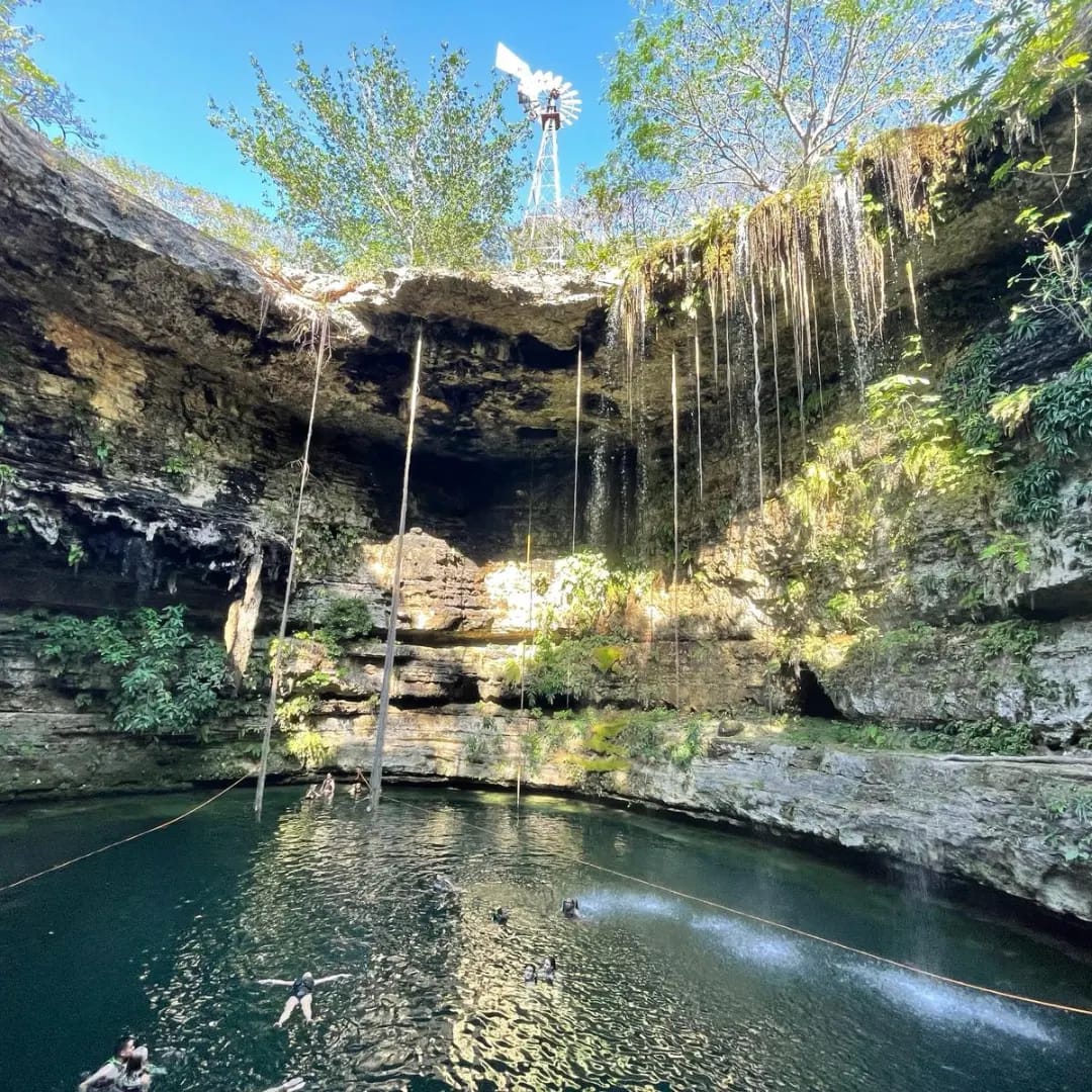 cenotes-magic-waters-retreats-earthing-clubhouse