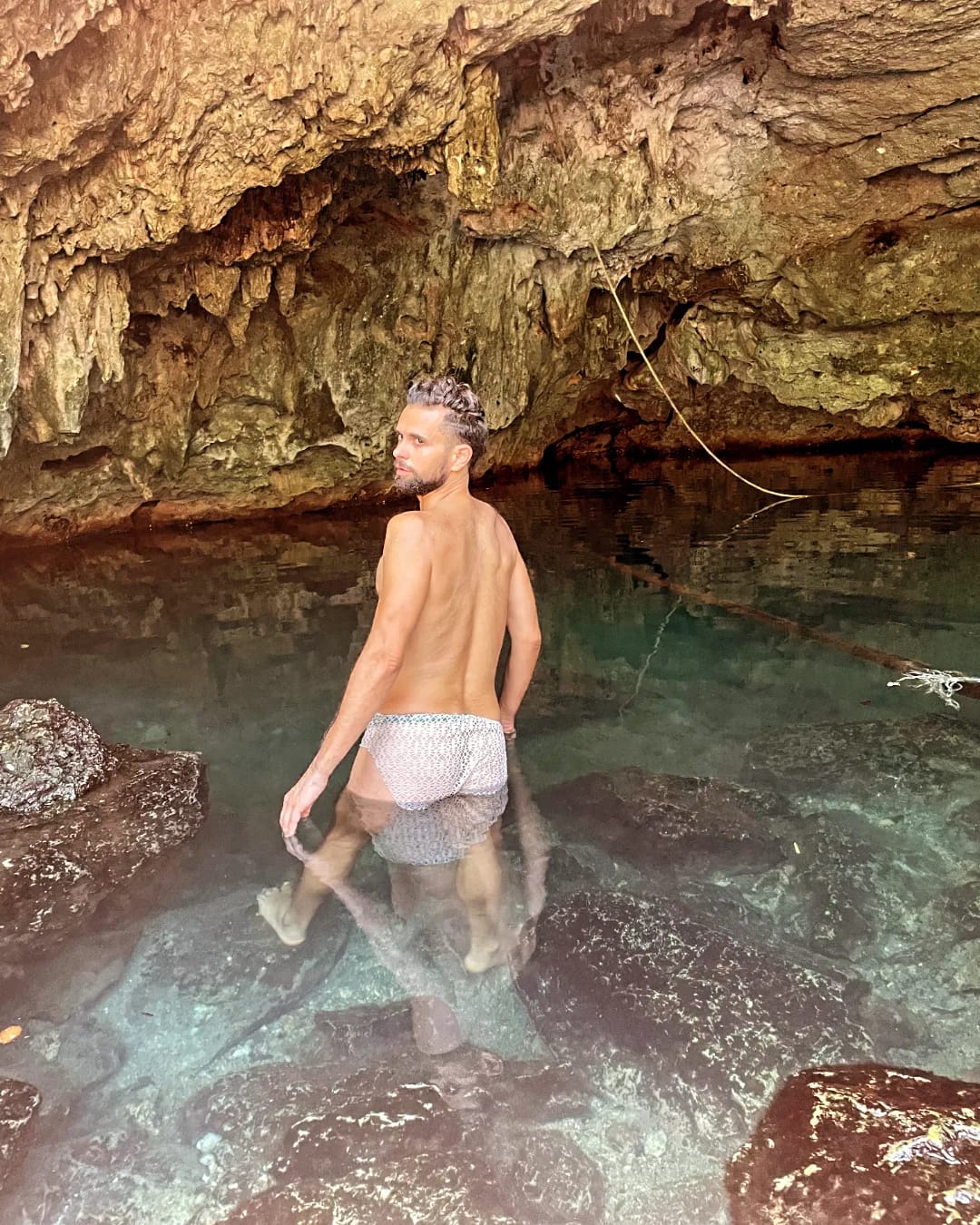 cenotes-playa-del-carmen-retreats-mineral-baths
