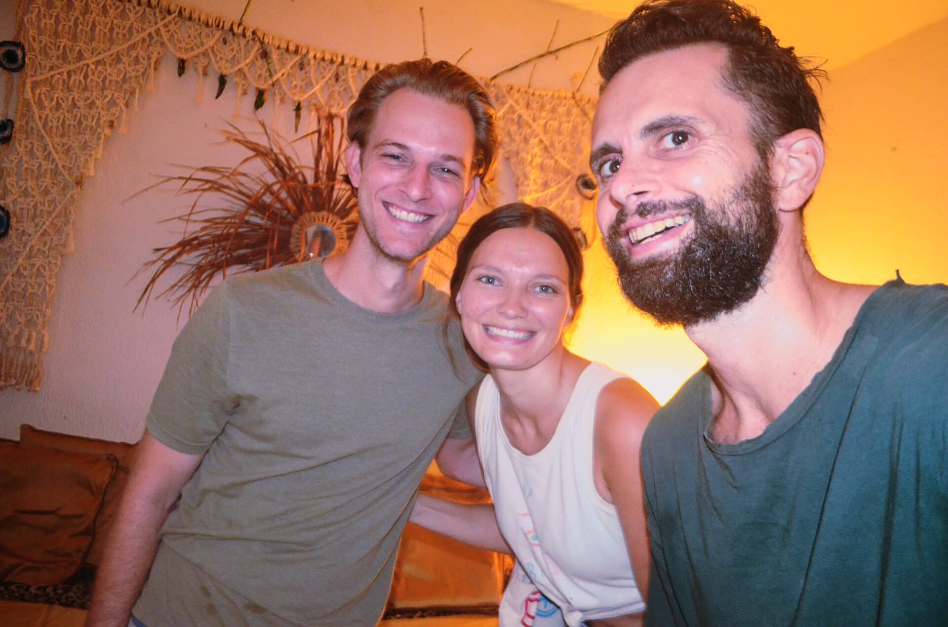 Workshops and retreats at earthing clubhouse PDC centro.