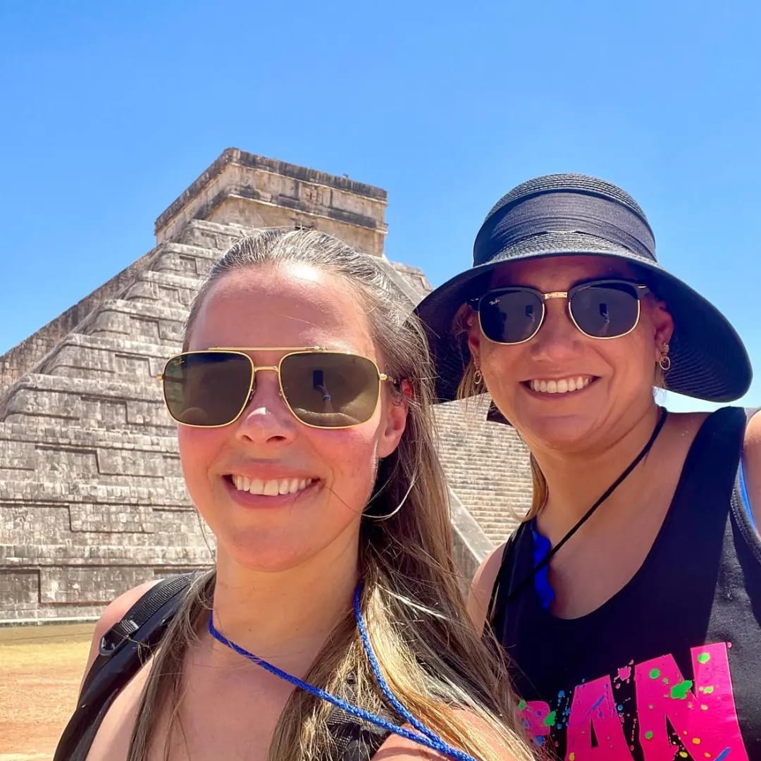 Chichén Itzá retreats with earthing clubhouse.