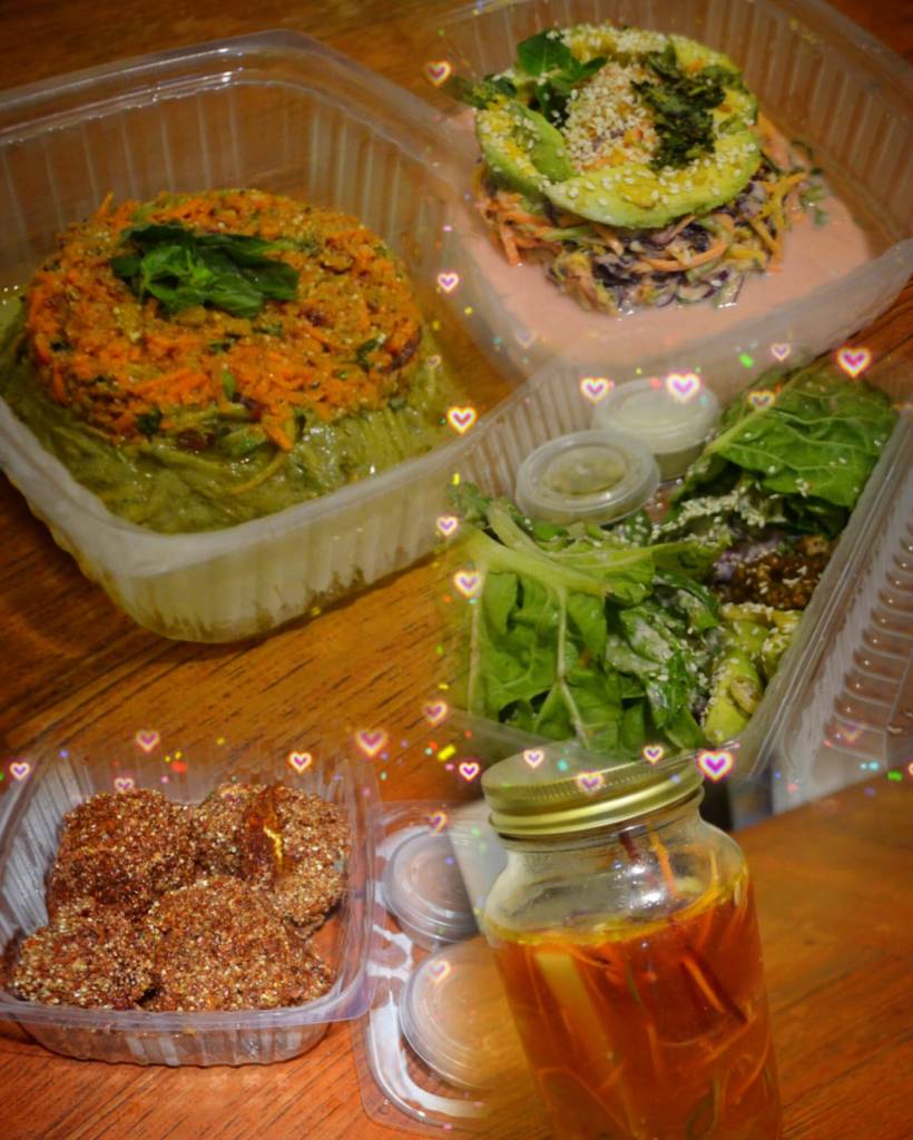 Raw vegan intermittent menu for take out and delivery and retreat menu Playa del Carmen.